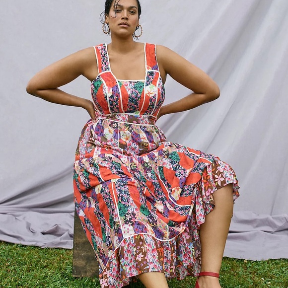 Dress - Picture 4 of 6